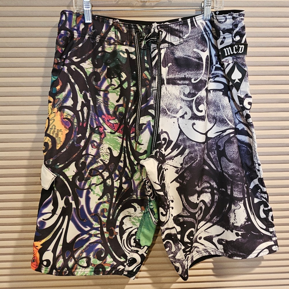 MCD More Core Division Cataria Mens 36 Board Shorts Graphic Print Swim Trunks